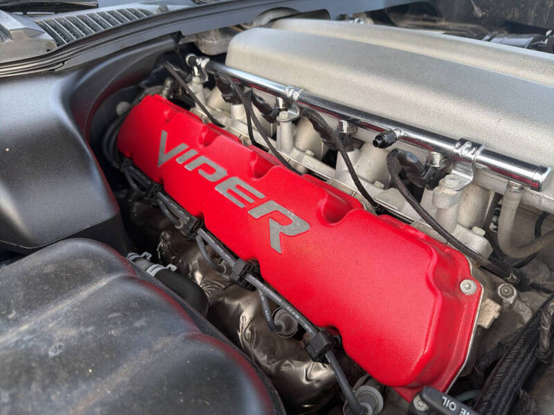 2004 Dodge Viper SRT-10