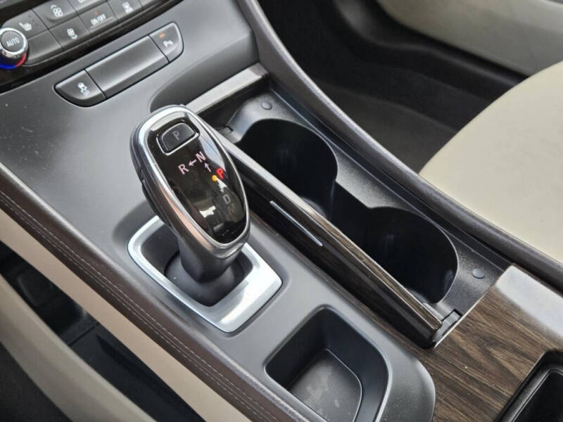 2017 Buick LaCrosse Essence