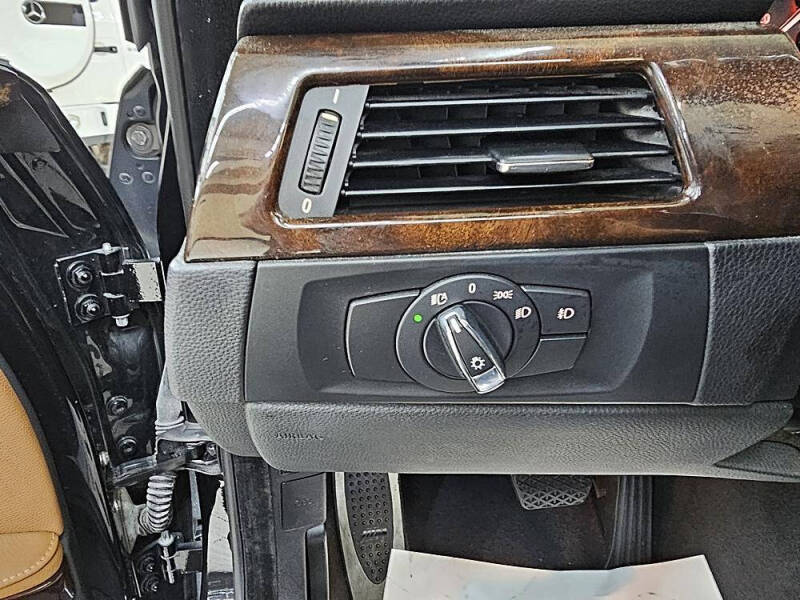 2011 BMW 3 Series 335i