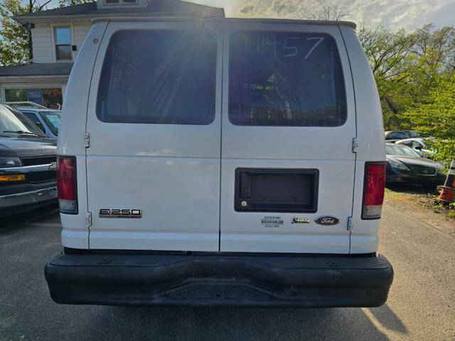 2013 Ford E-Series E-250