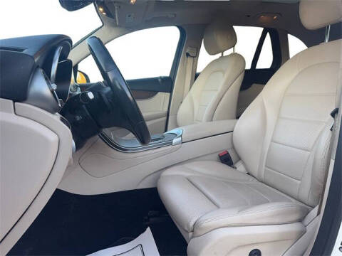 2021 Mercedes-Benz GLC GLC 300 4MATIC