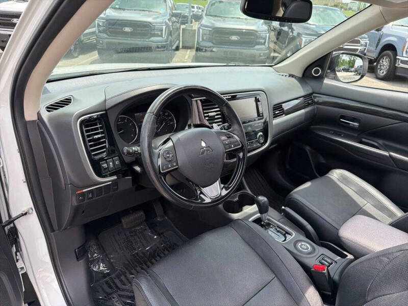 2016 Mitsubishi Outlander GT