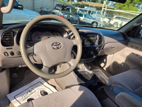 2003 Toyota Sequoia SR5