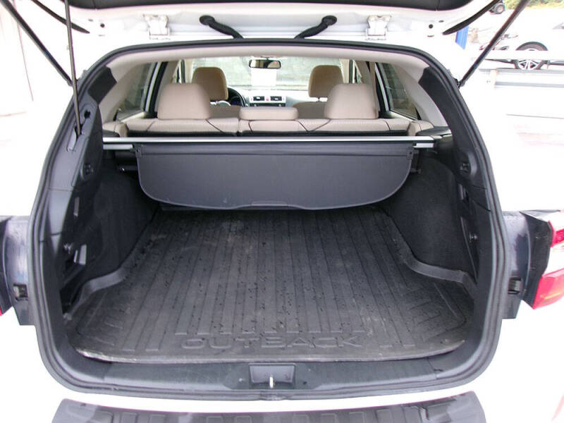 2016 Subaru Outback 2.5i Premium