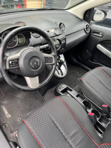 2014 Mazda MAZDA2 Touring