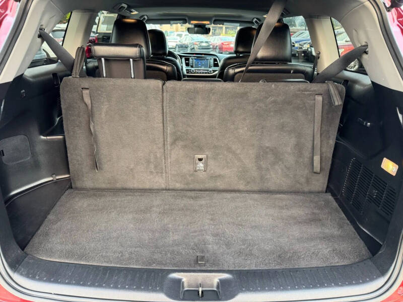 2017 Toyota Highlander