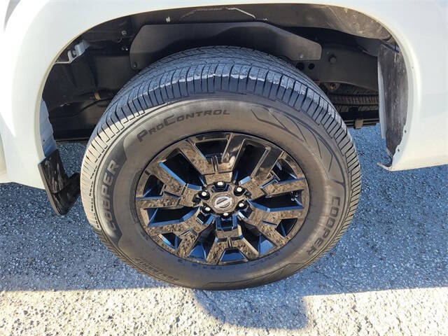 2023 Nissan Frontier SV