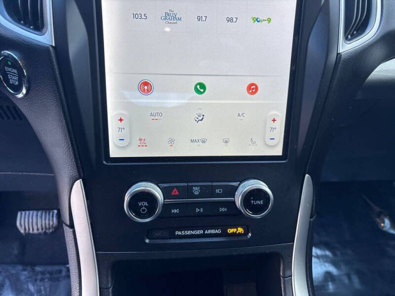 2024 Ford Edge