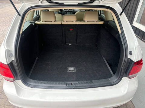 2013 Volkswagen Jetta SportWagen TDI