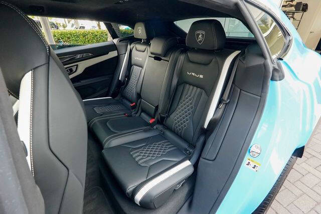 2024 Lamborghini Urus S