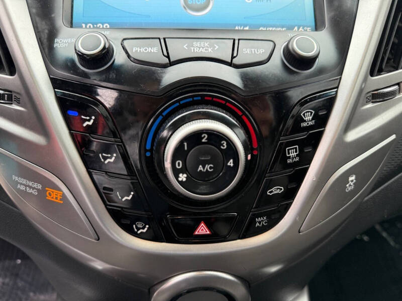 2013 Hyundai Veloster