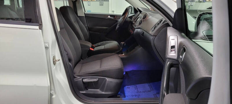 2015 Volkswagen Tiguan S 4Motion