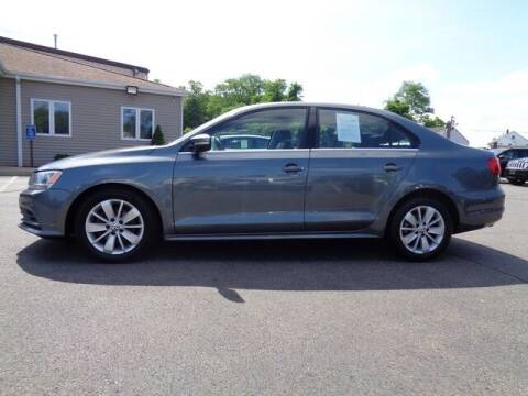 2015 Volkswagen Jetta for sale at BETTER BUYS AUTO INC in East Windsor CT