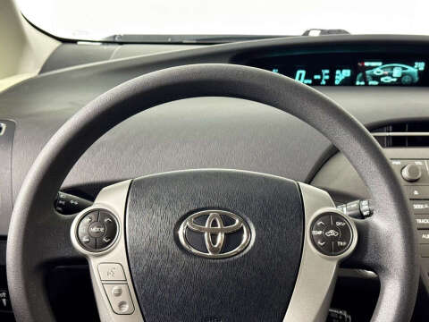 2015 Toyota Prius Three