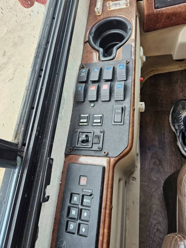 2004 Freightliner HEAVY DUTY-FREIGHTLINER
