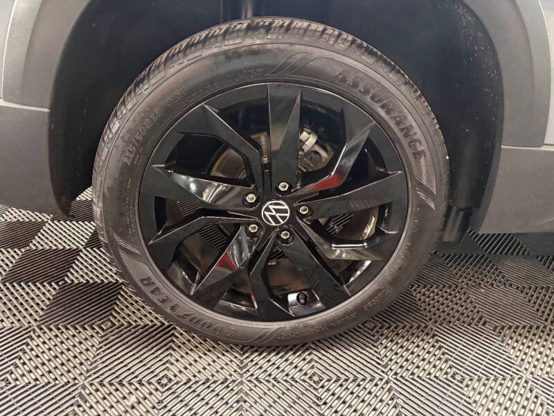 2022 Volkswagen Taos SE