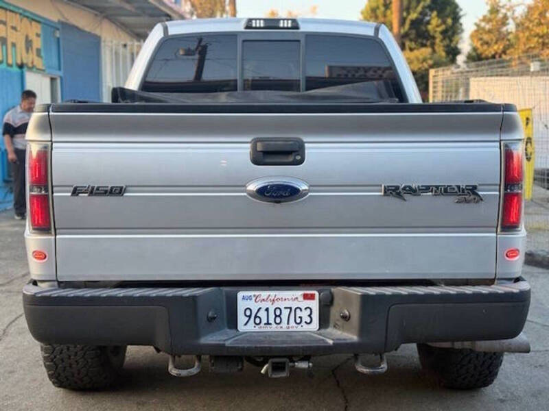 2011 Ford F-150 SVT Raptor