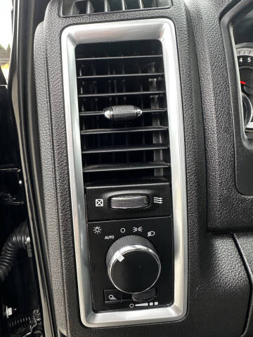 2023 RAM 1500 Classic SLT