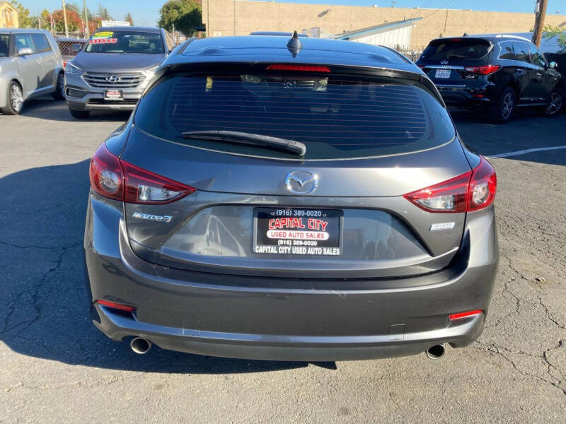 2017 Mazda MAZDA3 Grand Touring