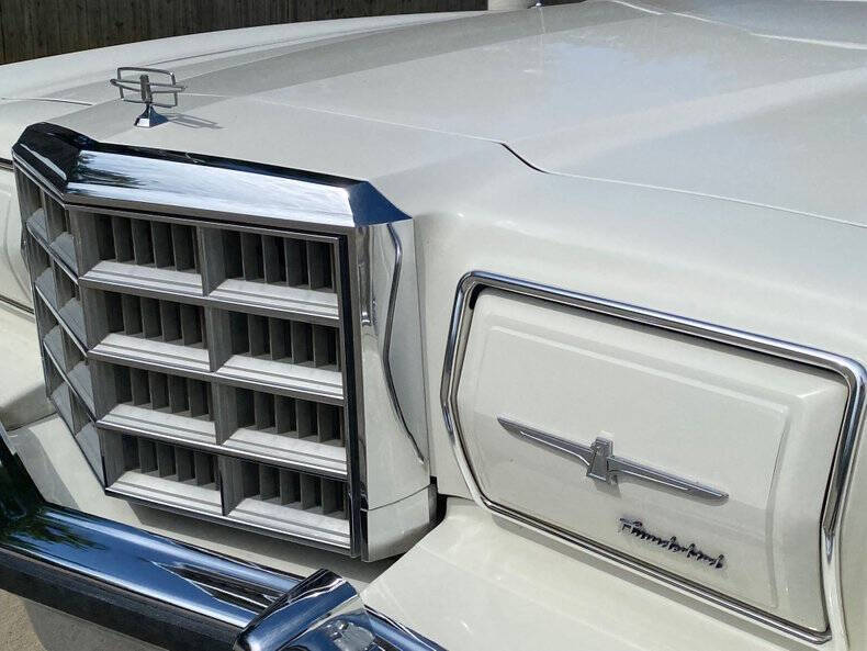 1979 Ford Thunderbird