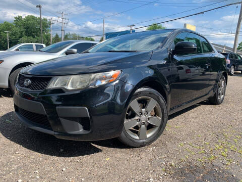 2011 Kia Forte Koup for sale at MEDINA WHOLESALE LLC in Wadsworth OH