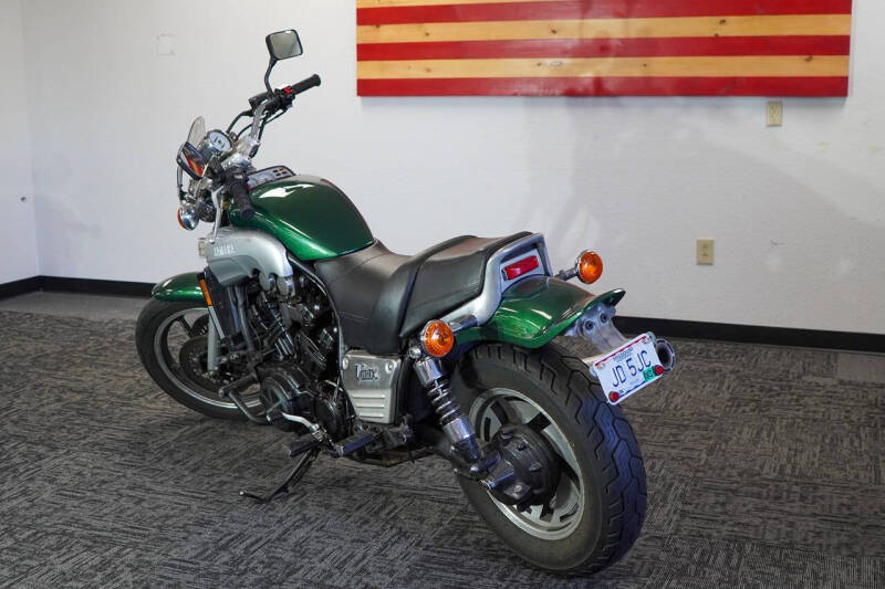 1986 Yamaha VMAX