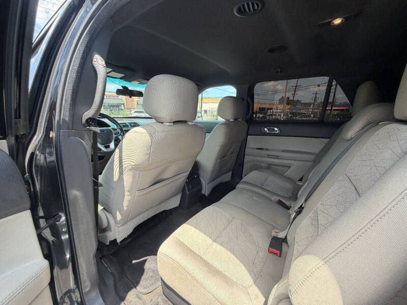 2013 Ford Explorer