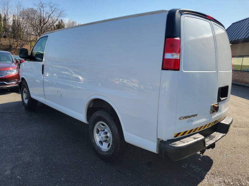 2019 Chevrolet Express 2500