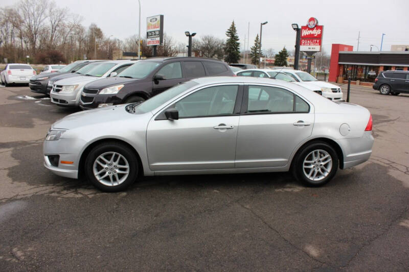 2012 Ford Fusion S