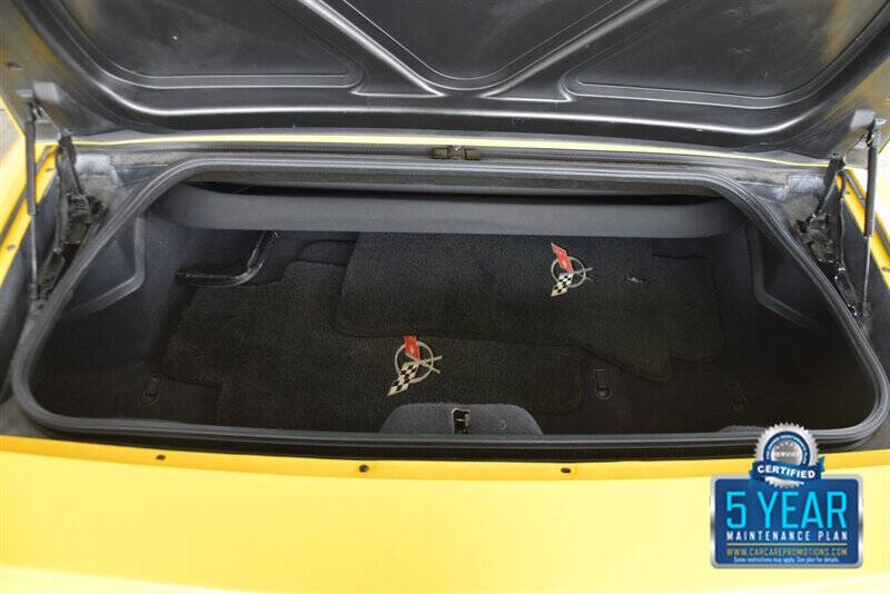 2004 Chevrolet Corvette