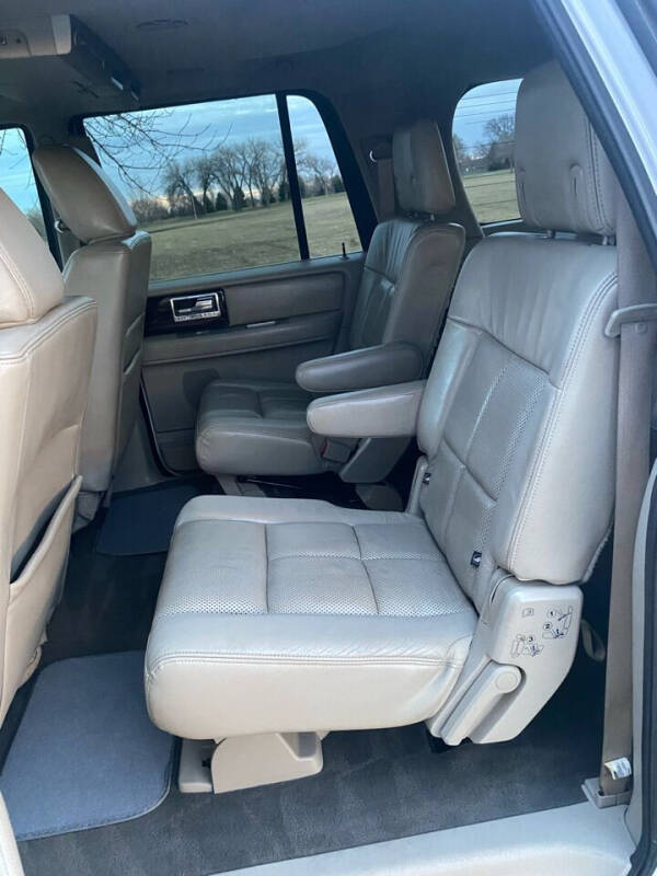2010 Lincoln Navigator L