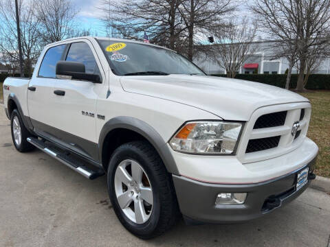 2009 Dodge Ram 1500 for sale at UNITED AUTO WHOLESALERS LLC in Portsmouth VA