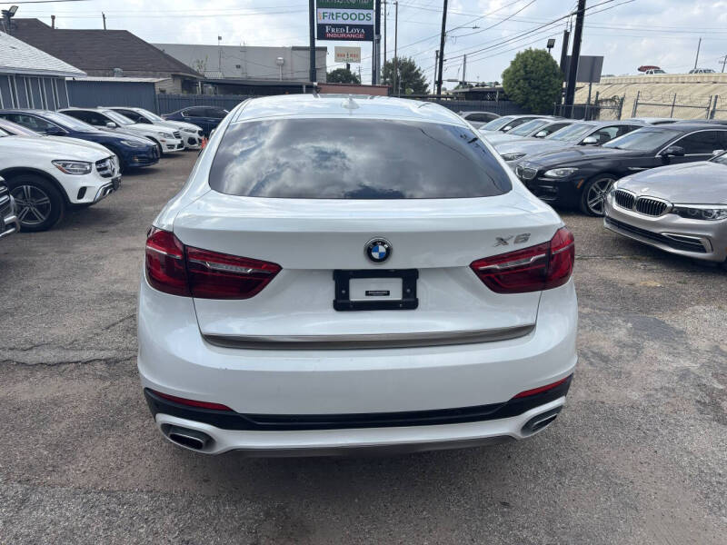 2018 BMW X6 sDrive35i