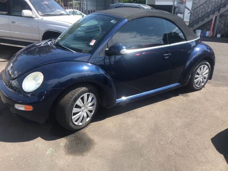 2005 Volkswagen New Beetle Convertible for sale at Chuck Wise Motors in Portland OR