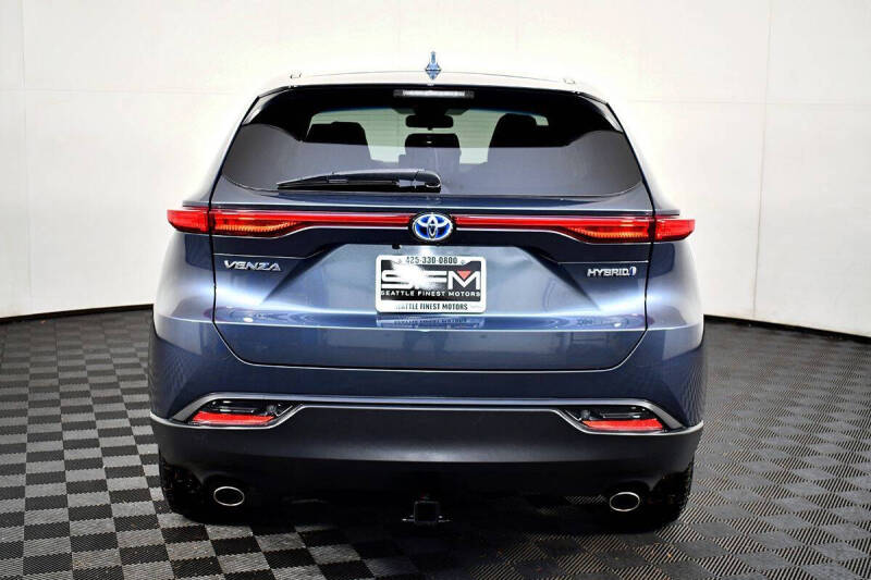 2021 Toyota Venza LE