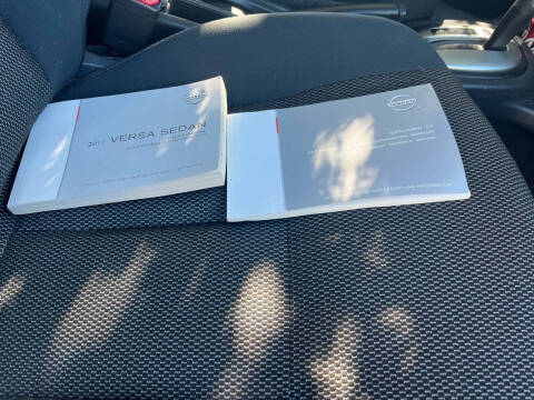 2017 Nissan Versa 1.6 SV
