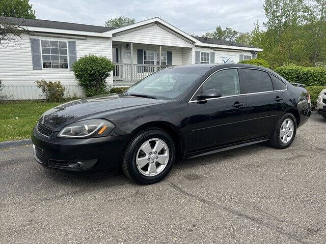 2010 Chevrolet Impala for sale at Paramount Motors in Taylor MI