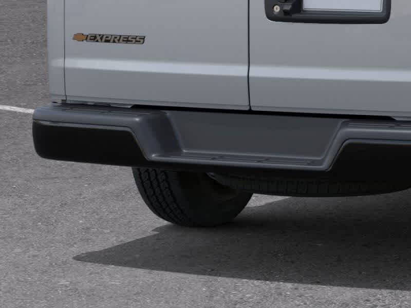 2025 Chevrolet Express 2500