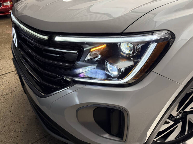 2024 Volkswagen Atlas SEL 4Motion