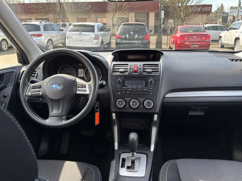2014 Subaru Forester 2.5i