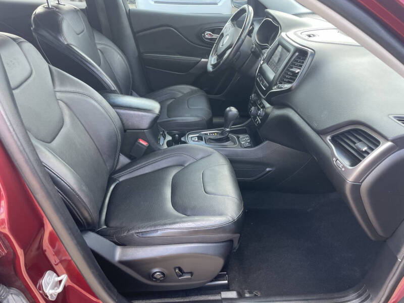 2021 Jeep Cherokee Latitude Lux