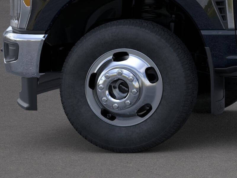 2026 Ford F-350 Super Duty XLT