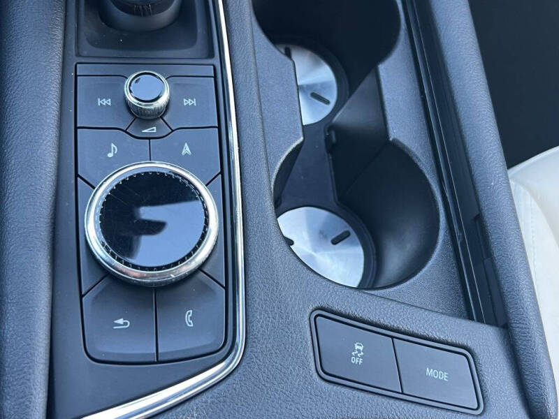 2020 Cadillac XT5 Sport