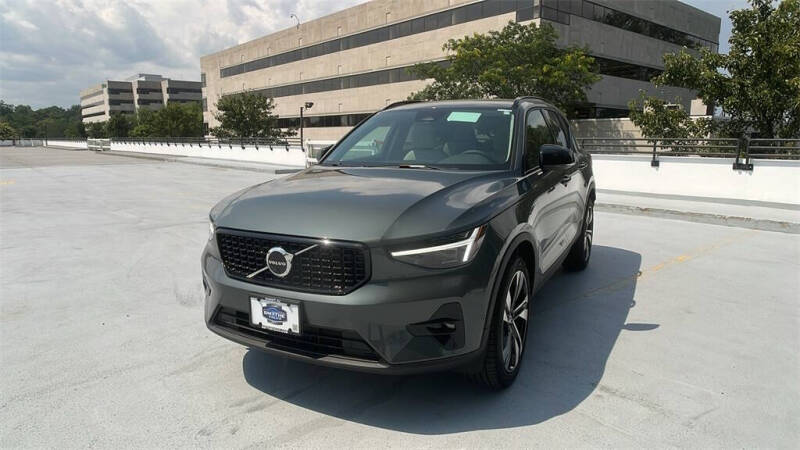 2026 Volvo XC40 B5 Ultra