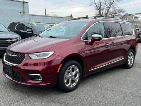 2021 Chrysler Pacifica for sale at BICAL CHEVROLET in Valley Stream NY