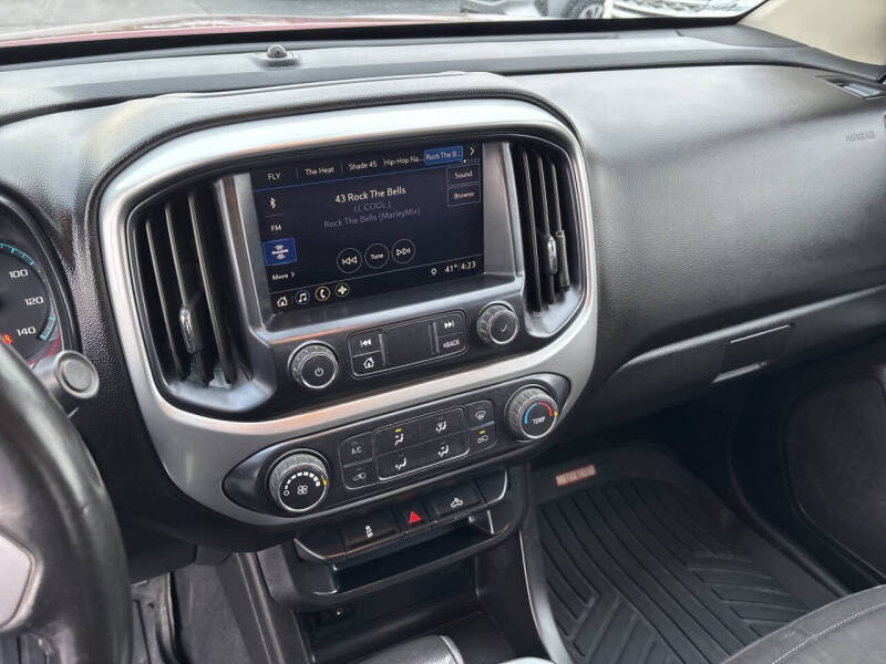 2019 Chevrolet Colorado LT