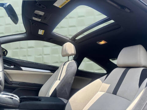 2017 Honda Civic LX-P