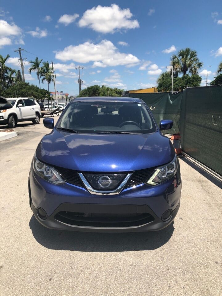 2018 Nissan Rogue Sport  - $15,500