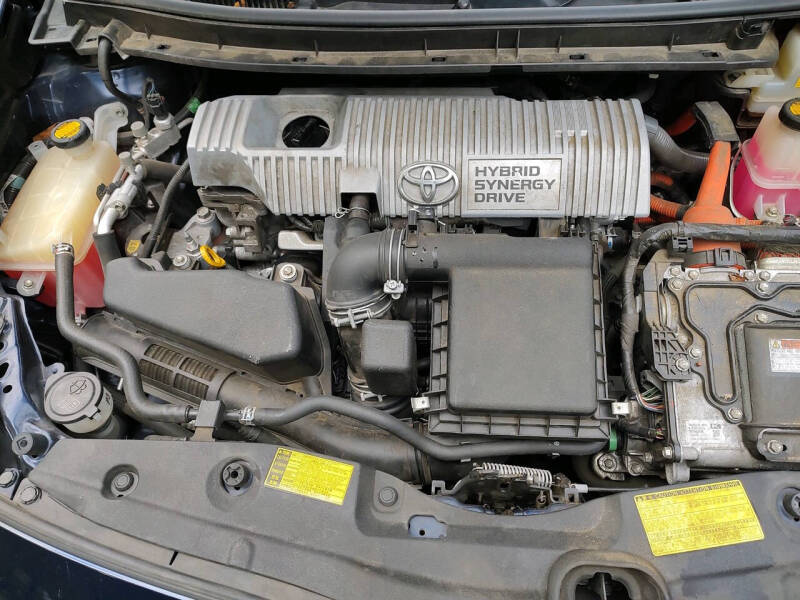 2013 Toyota Prius Four