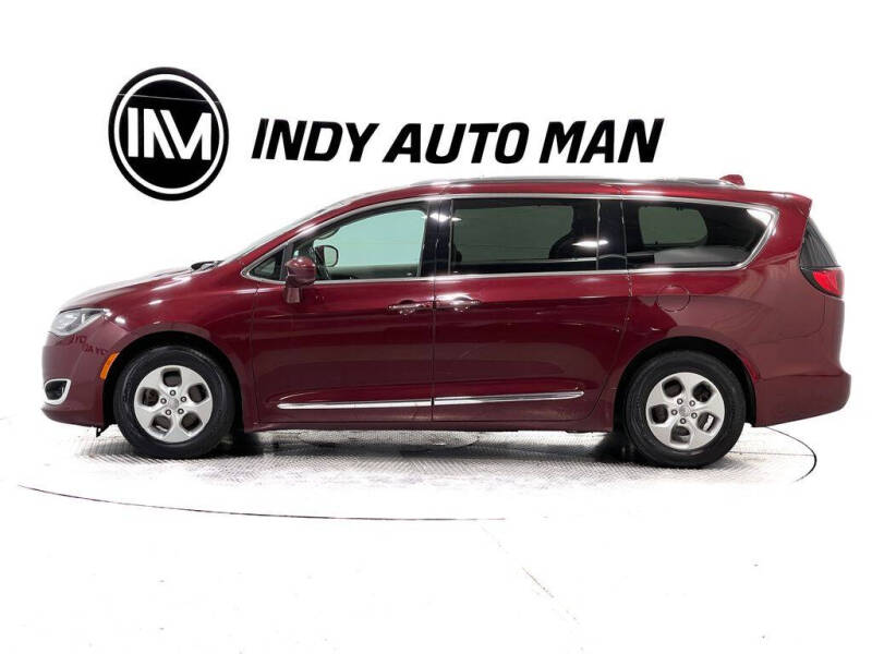 2017 Chrysler Pacifica Touring-L Plus